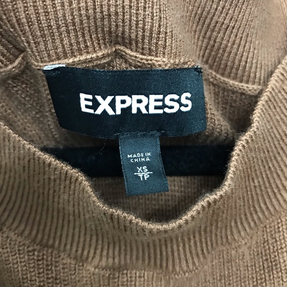 Express Tops - Picture 5 of 5